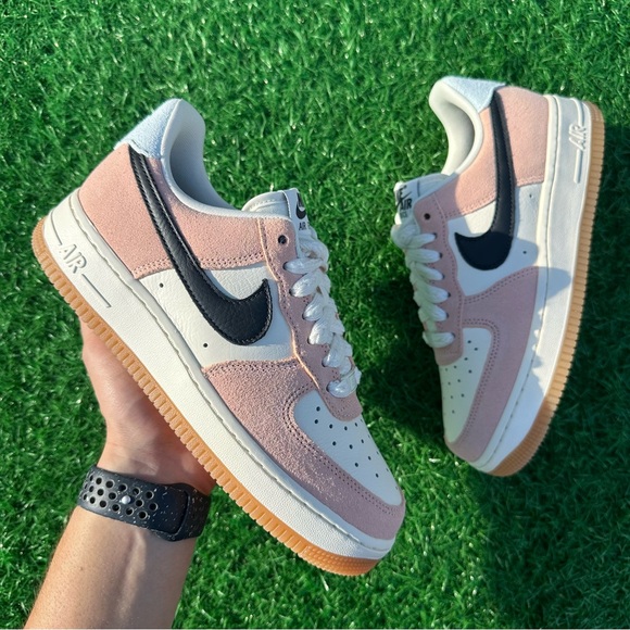 Nike Air Force 1 ‘07 Arctic Orange / Off Noir - Picture 2 of 14